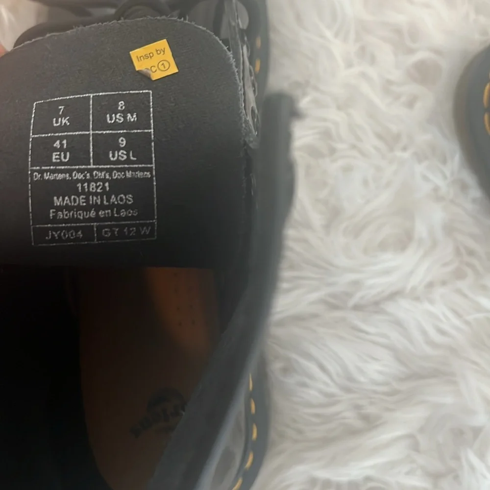 Dr. Martens Black NWT - Picture 6 of 9